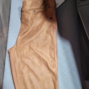 Liverpool Sienna pull on leggings